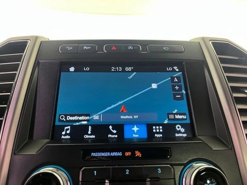 Used 2017 Ford F150 Platinum w/ Equipment Group 701A Luxury AWD/4WD image 31