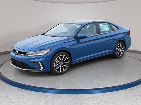 New 2026 Volkswagen Jetta SE image 1