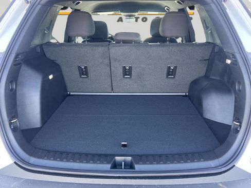 New 2026 Chevrolet Equinox LT w/ Safety and Technology Package FWD image 14