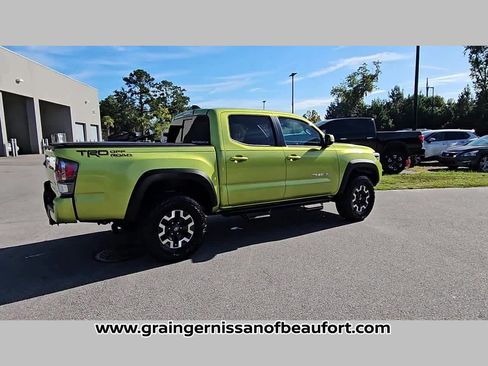 Used 2023 Toyota Tacoma TRD Off-Road image 30