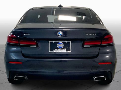 Certified 2023 BMW 530i xDrive w/ Premium Package image 4