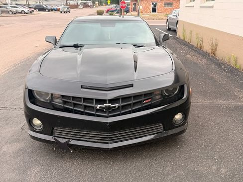 Used 2010 Chevrolet Camaro SS w/ RS Package RWD image 2