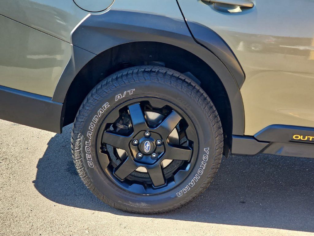 Used 2022 Subaru Outback Wilderness AWD/4WD image 40