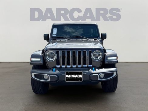 Used 2022 Jeep Wrangler Unlimited Sahara w/ Cold Weather Group AWD/4WD image 2