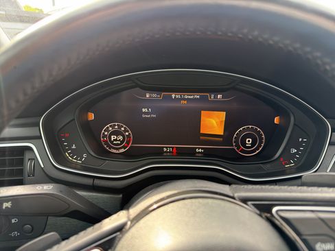 Used 2018 Audi A4 2.0T Premium Plus w/ Premium Plus Package AWD/4WD image 35