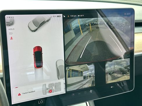 Used 2020 Tesla Model Y Long Range image 16