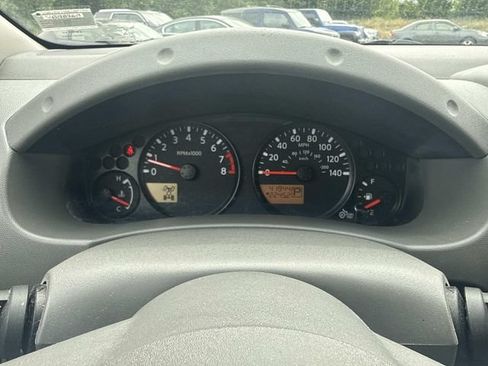 Used 2021 Nissan Frontier SV w/ Midnight Edition Floor Mats AWD/4WD image 21