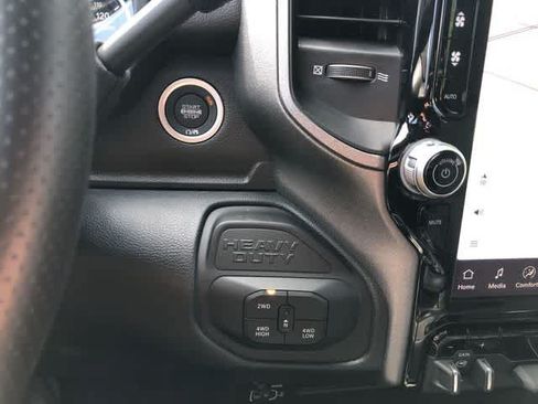 New 2026 RAM 3500 Tradesman AWD/4WD image 25