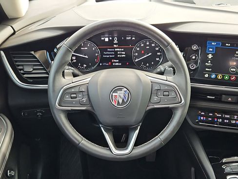 Used 2023 Buick Envision Avenir image 14