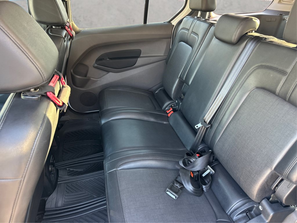 Used 2022 Ford Transit Connect XL FWD image 12