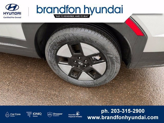 Used 2026 Hyundai Santa Fe SE AWD/4WD image 31