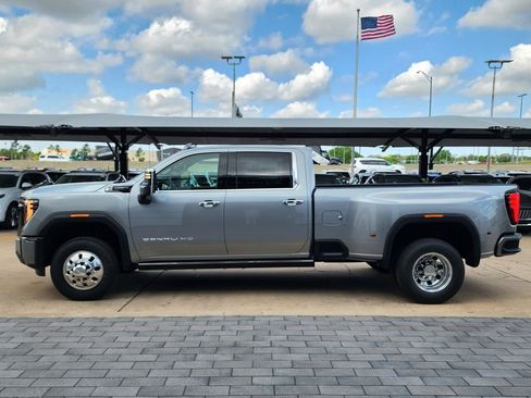 New 2026 GMC Sierra 3500 Denali Ultimate AWD/4WD image 6