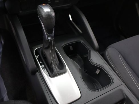 Used 2022 Nissan Frontier SV image 44