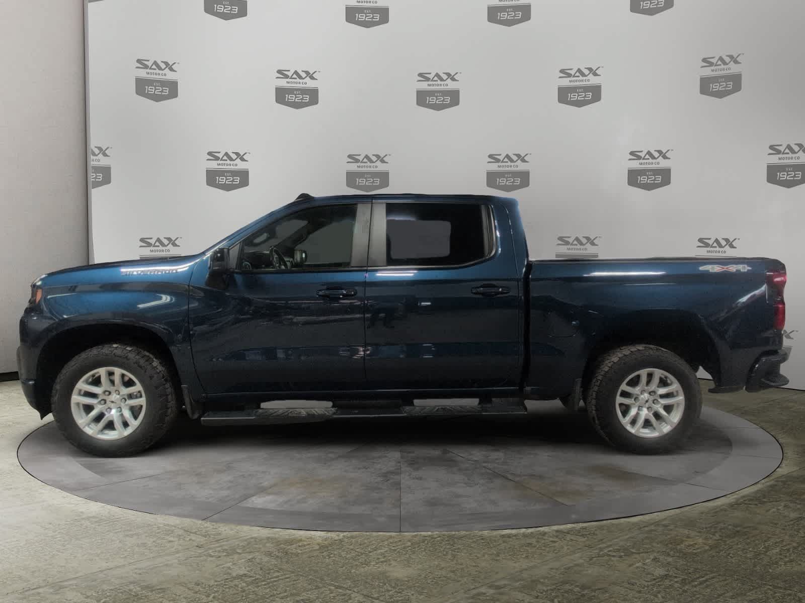 Used 2019 Chevrolet Silverado 1500 RST w/ All-Star Edition AWD/4WD image 2