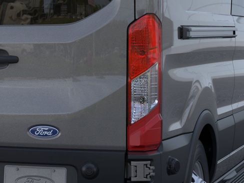 New 2026 Ford Transit 350 148 High Roof AWD image 21