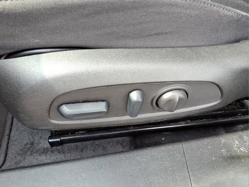Used 2025 Chevrolet Malibu LT FWD image 14
