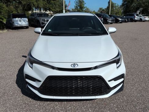 Used 2026 Toyota Corolla SE FWD image 9