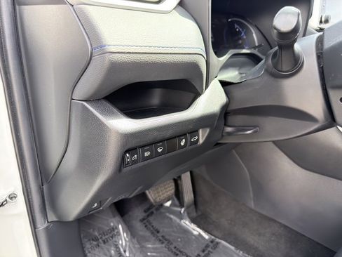 Used 2021 Toyota RAV4 XSE AWD/4WD image 17