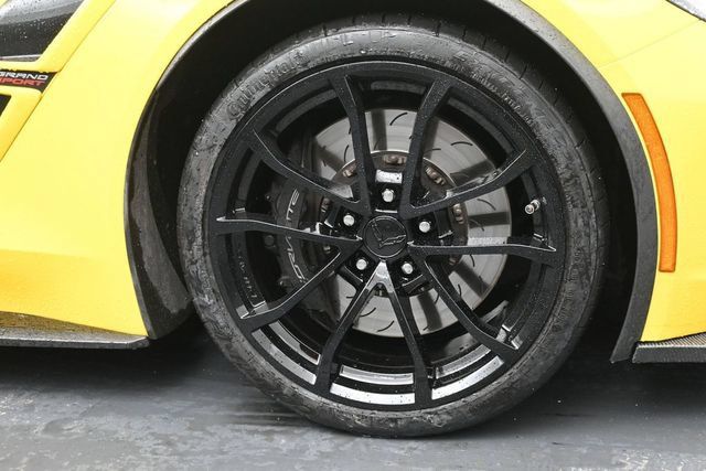 Used 2017 Chevrolet Corvette Grand Sport RWD image 30