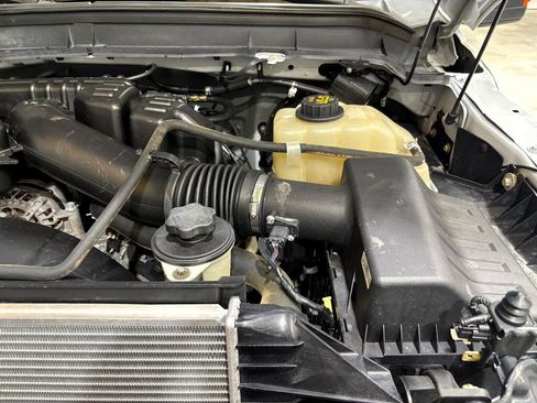 Used 2015 Ford F250 XL w/ Power Equipment Group image 25