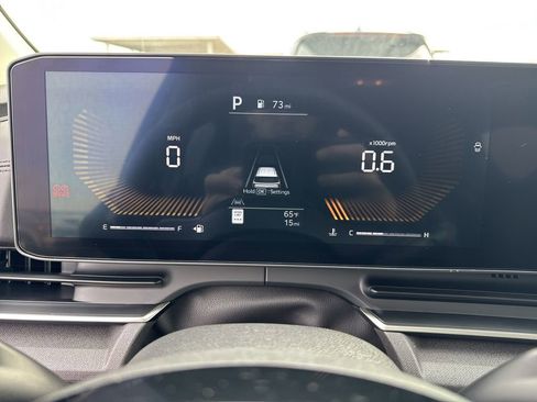 New 2026 Kia Carnival EX image 15