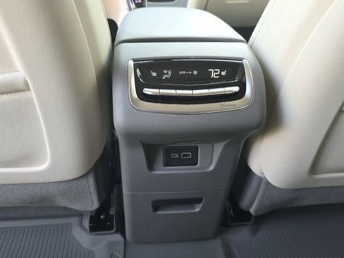 New 2025 Cadillac XT6 Premium Luxury w/ Technology Package image 17