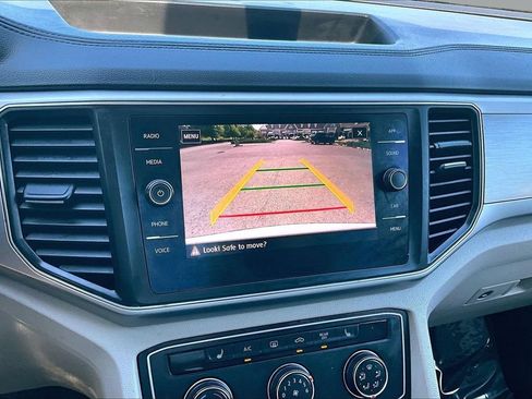 Used 2018 Volkswagen Atlas SE AWD/4WD image 26
