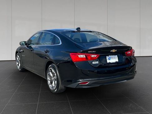 Used 2024 Chevrolet Malibu LT image 3