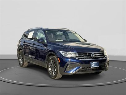 Certified 2022 Volkswagen Tiguan SE