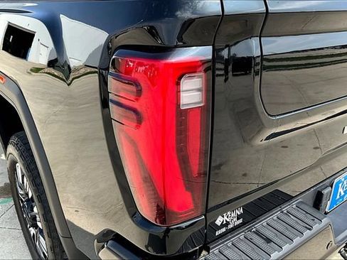 Used 2025 GMC Sierra 3500 Denali w/ Denali Reserve Package AWD/4WD image 24
