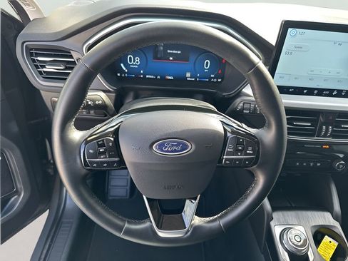 Used 2025 Ford Escape Platinum image 16