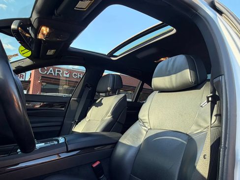 Used 2011 BMW 750i RWD image 9