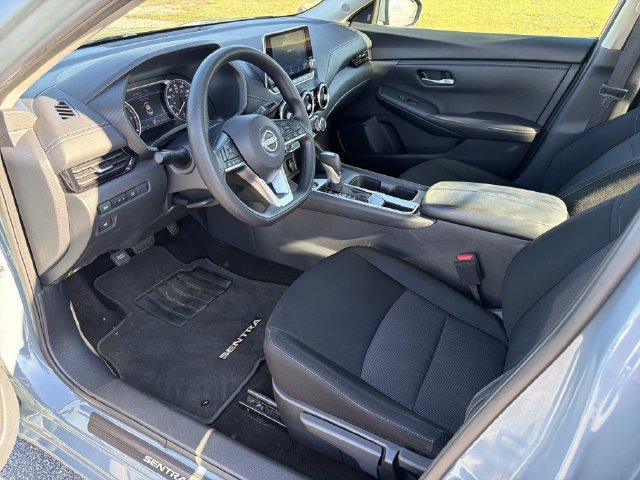 Certified 2024 Nissan Sentra SV FWD image 11