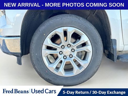 Used 2022 Chevrolet Silverado 1500 LTZ image 12