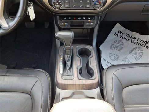 Used 2021 GMC Canyon Denali image 17