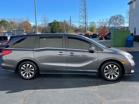 Certified 2024 Honda Odyssey EX-L image 7