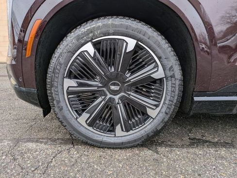 Used 2025 Cadillac Escalade IQ Sport 2 w/ LPO, ONYX Package AWD/4WD image 29