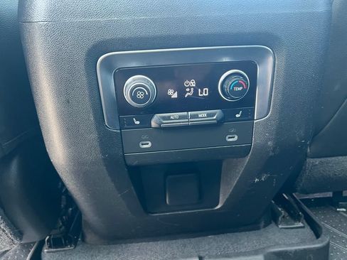 Used 2021 Chevrolet Tahoe LT w/ LT Signature Package AWD/4WD image 25