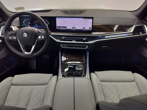 Certified 2026 BMW X5 xDrive40i AWD/4WD image 11