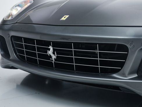 Used 2009 Ferrari 599 GTB Fiorano RWD image 14