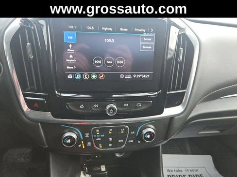 Used 2020 Chevrolet Traverse LT w/ Driver Confidence II Package AWD/4WD image 23