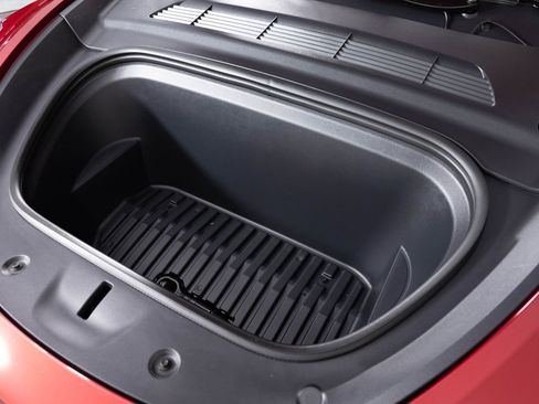 Used 2024 Tesla Model Y Performance image 41