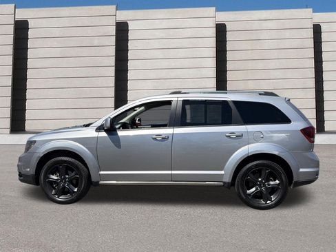 Used 2019 Dodge Journey Crossroad AWD/4WD image 2