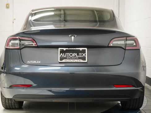 Used 2023 Tesla Model 3 Standard Range image 34