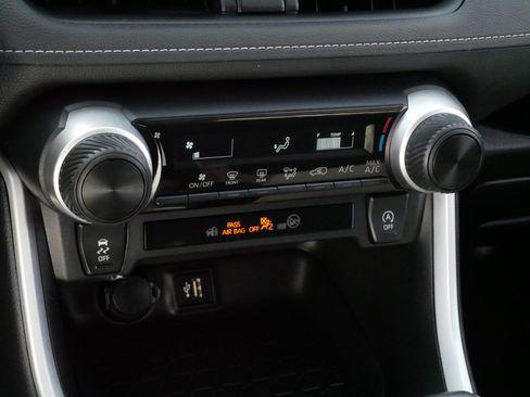 Certified 2024 Toyota RAV4 LE image 23