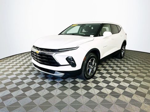 Used 2023 Chevrolet Blazer LT image 5