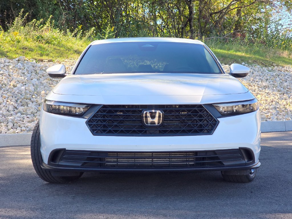 Used 2024 Honda Accord LX image 9
