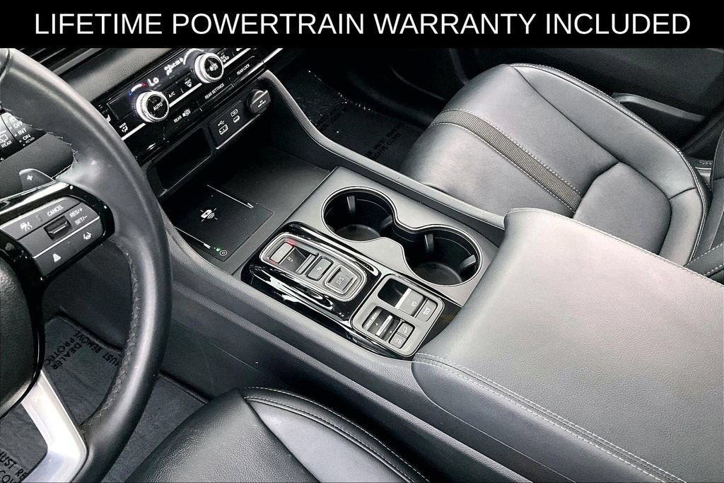 Used 2025 Honda Pilot EX-L image 17