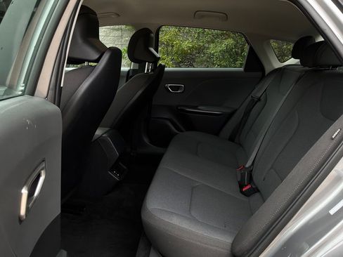 Used 2025 Kia K4 FWD image 11