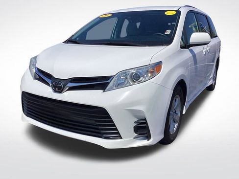 Used 2020 Toyota Sienna LE FWD image 5